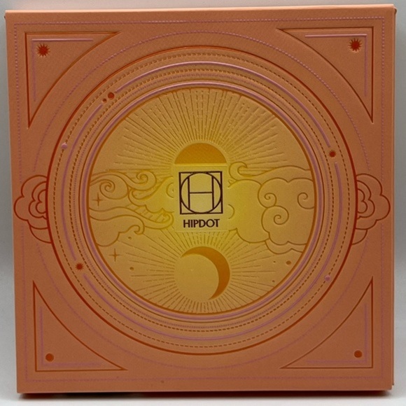 Hipdot Orange and Yellow Palette - Picture 1 of 5